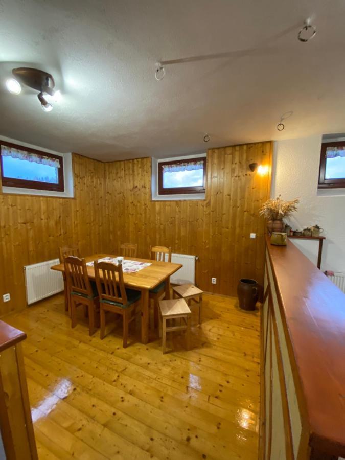 Chalupa Na Louce Salmov Mikulasovice Exterior photo